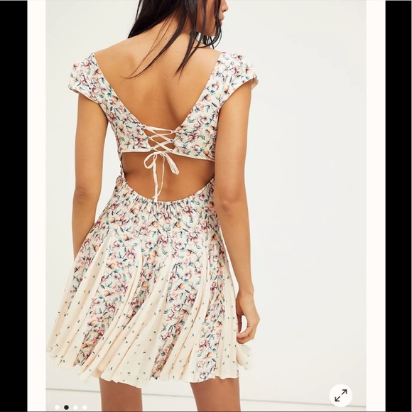 ⬇️NWT Free People Ponderosa Floral Print Cap Sleeve Square Neck Mini Dress - Picture 3 of 13
